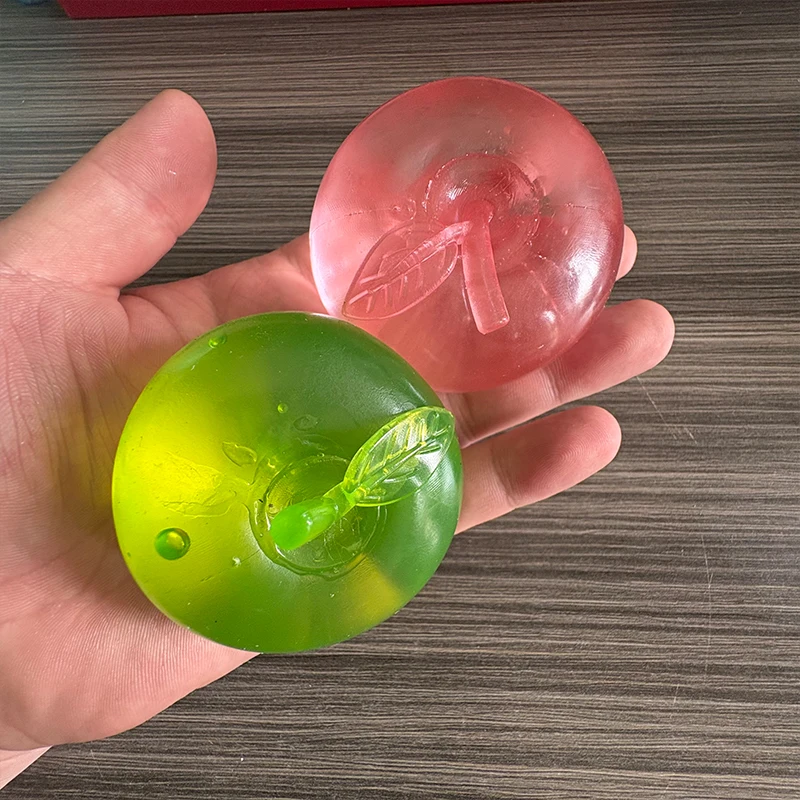 Bola Antiestresse Macia em Forma de Maçã Verde, Brinquedo de Apertar Translucido para Adultos com ADHD e Autismo, Brinquedo de Apertar com Retorno Lento - Imagem 4
